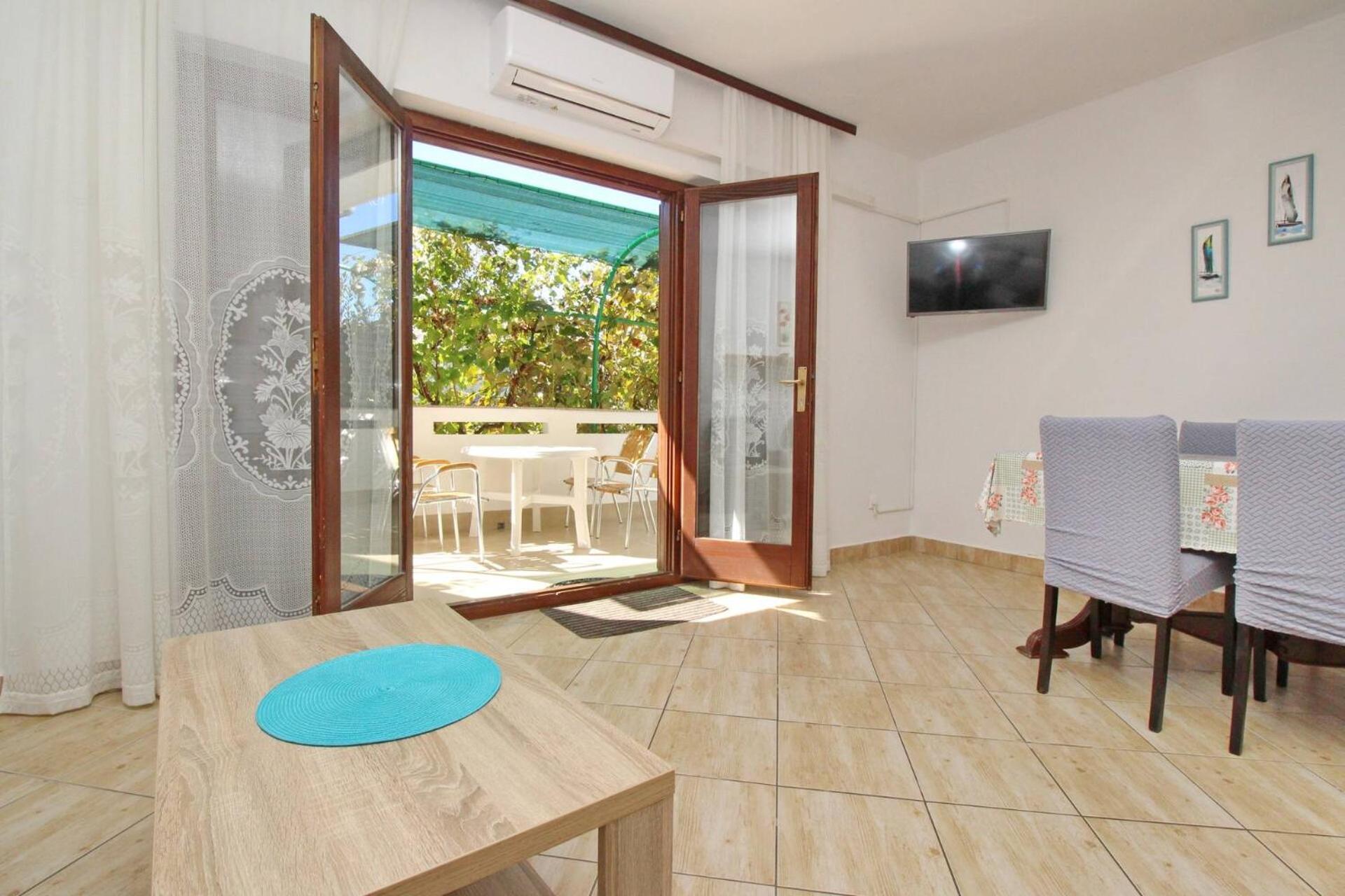 Apartments Kucar Baška Exteriér fotografie